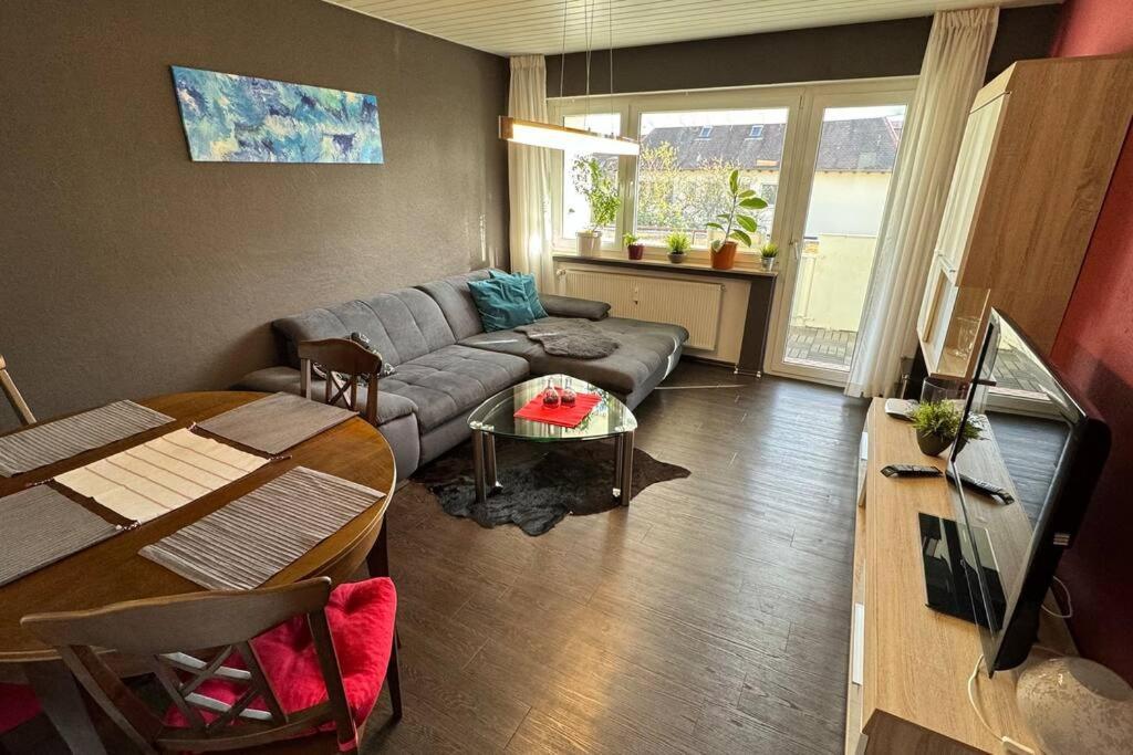 Monikas Home - Gemuetliche 3-Zimmer-Wohnung Im Herzen Von Böblingen Zewnętrze zdjęcie