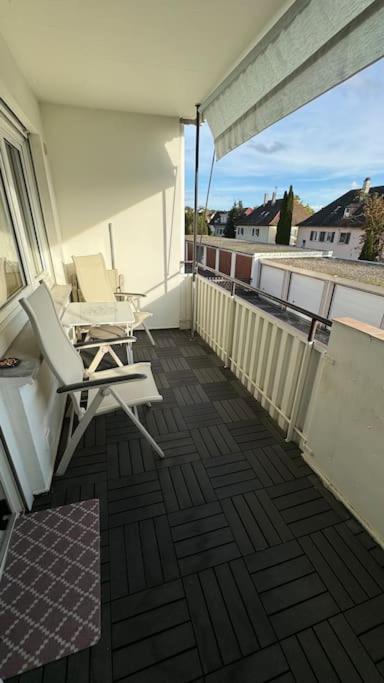 Monikas Home - Gemuetliche 3-Zimmer-Wohnung Im Herzen Von Böblingen Zewnętrze zdjęcie