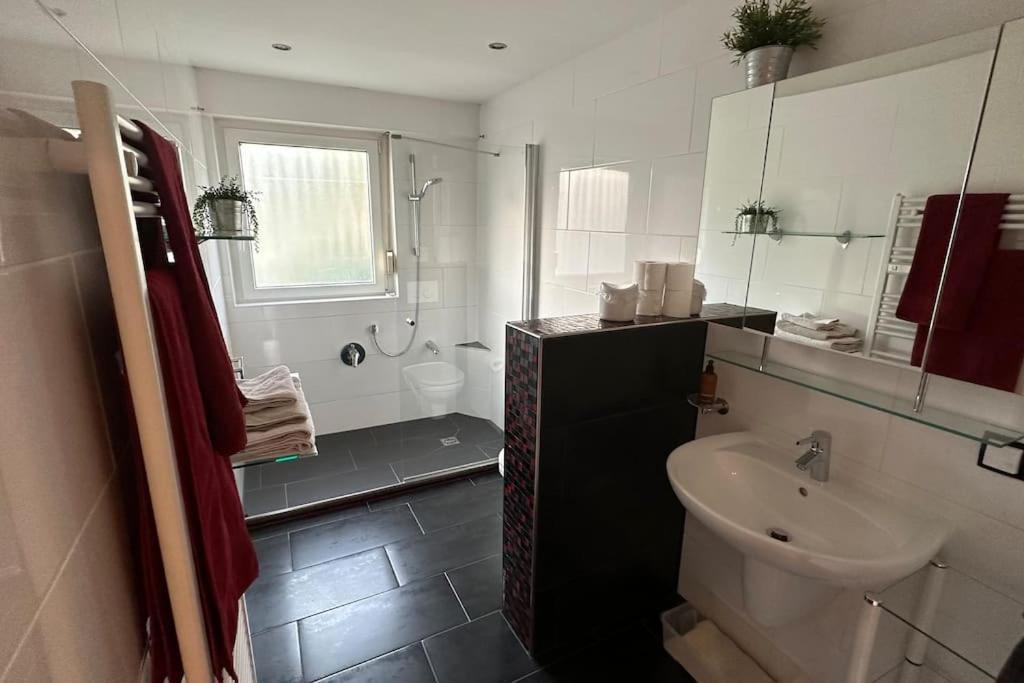 Monikas Home - Gemuetliche 3-Zimmer-Wohnung Im Herzen Von Böblingen Zewnętrze zdjęcie